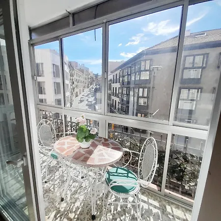 Apartamento En El Centro Amplio Y Confortable Málaga Buitenkant foto