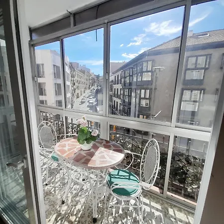 Apartamento En El Centro Amplio Y Confortable Málaga Buitenkant foto